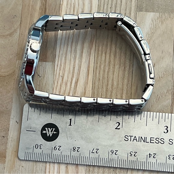 Pulsar Ladies Watch Crystals White Dial Stainless Bracelet - Picture 12 of 12